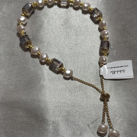 Bracelet - Picture 2 of 2